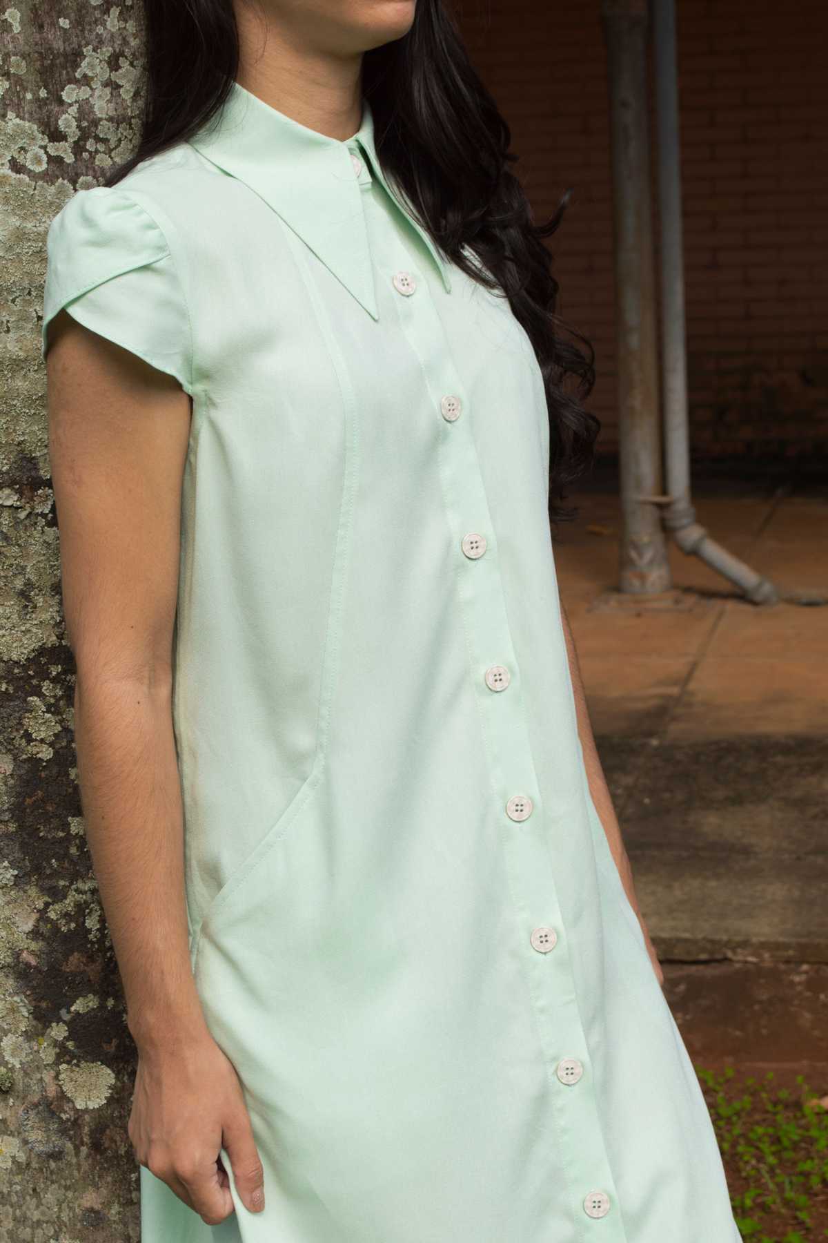 vestido ipomeia chemise ampla manga curta longa ou midi cor menta